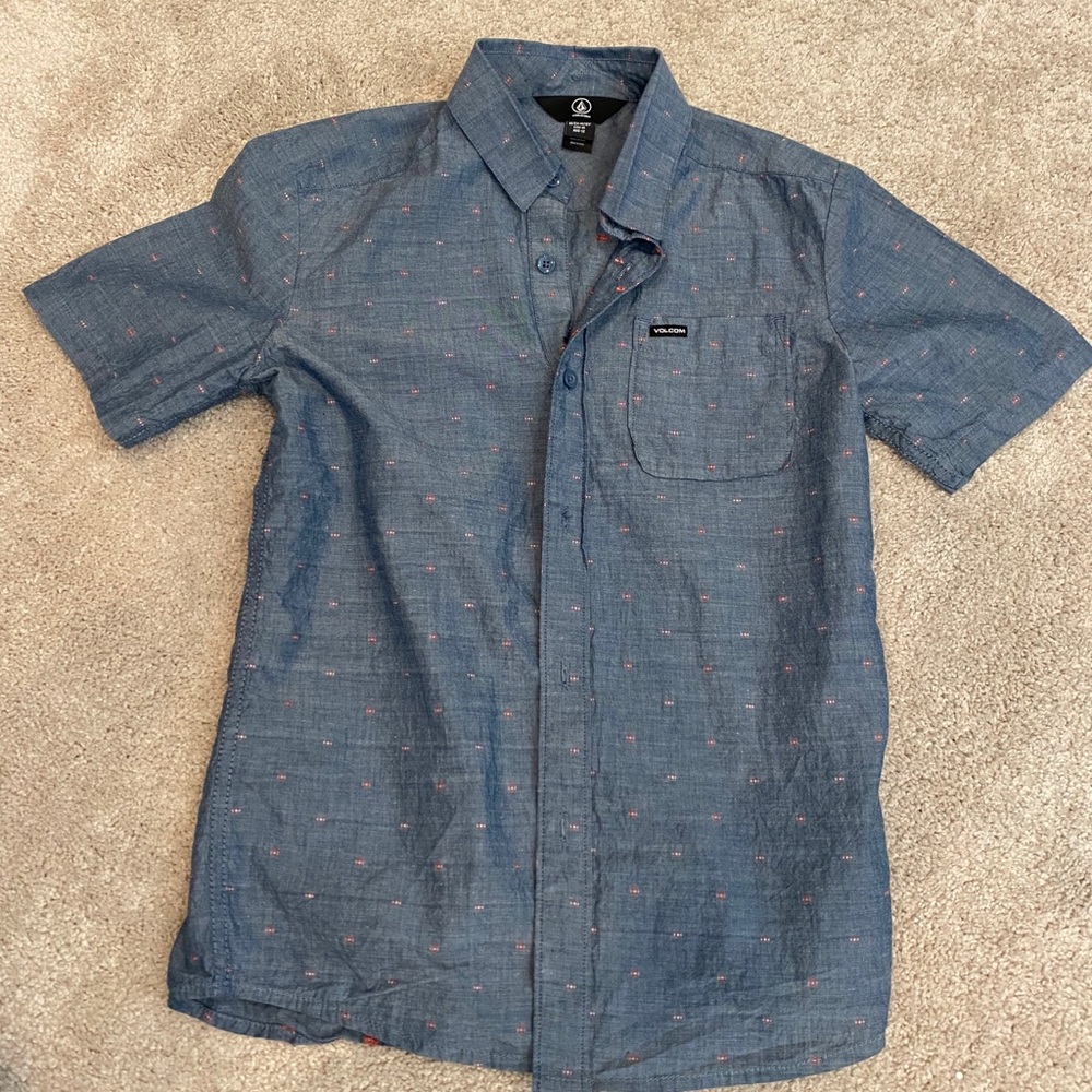 Volcom boys shirt EUC